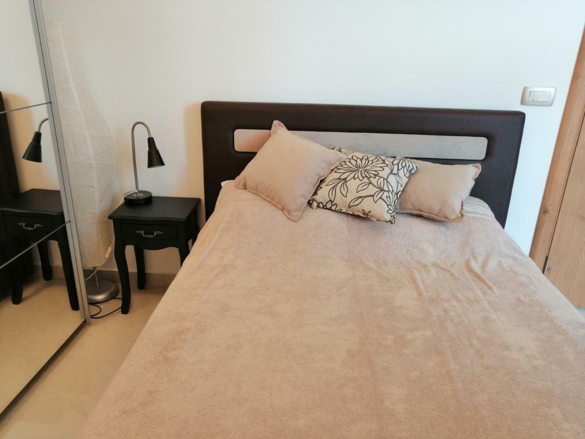 Studio Apartman Irena 2 Bijela Εξωτερικό φωτογραφία